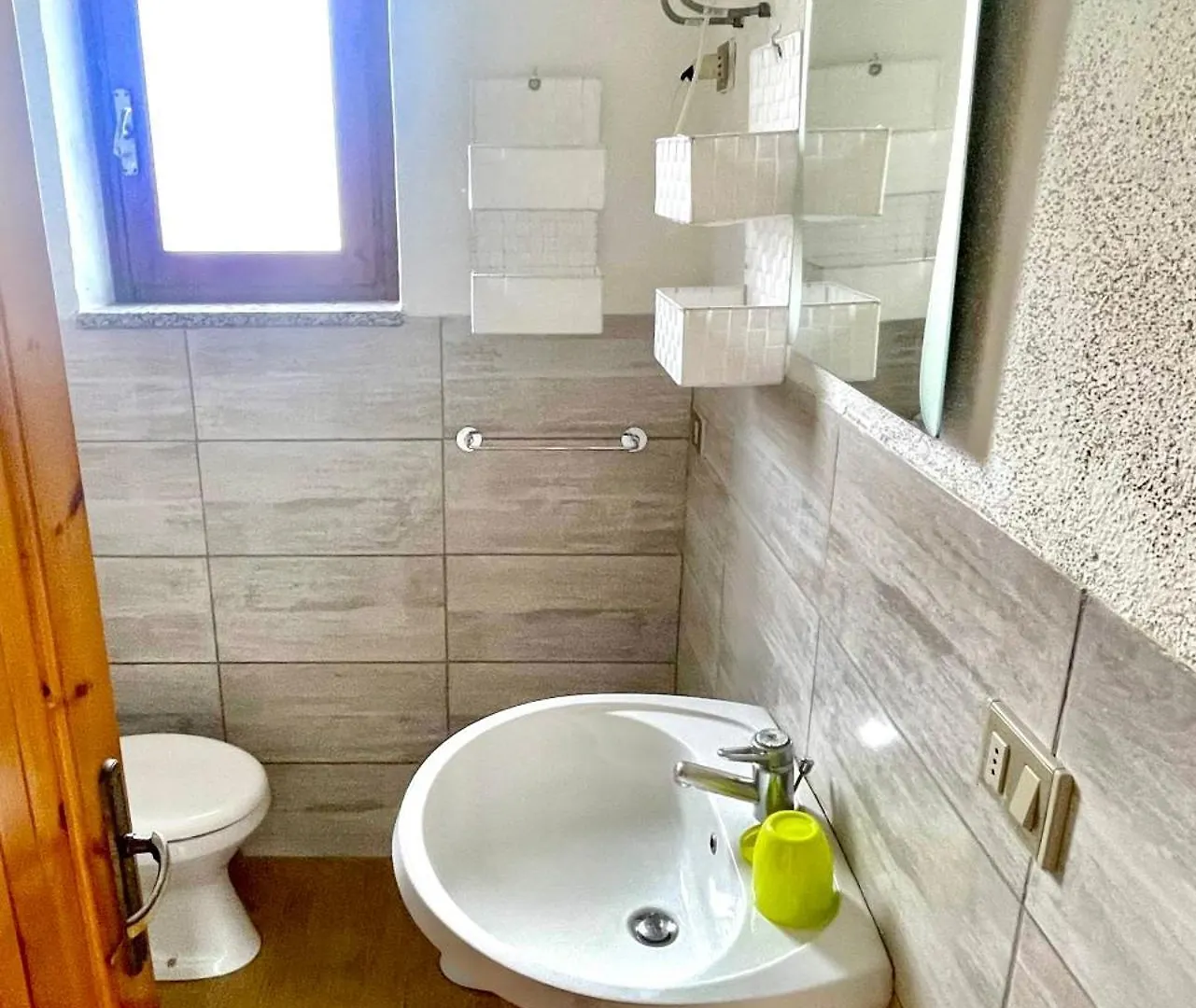 Iss Travel, La Mendula Holiday Home, 2 Bedrooms-Apartments With Private Outdoor Area San Teodoro